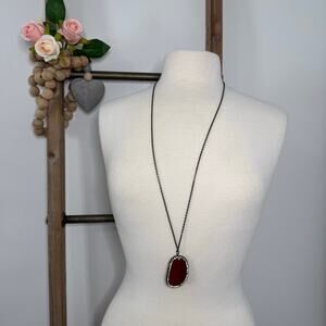 White House Black Market Fashion Necklace‎